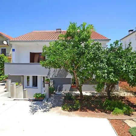 Micic By Interhome Appartement Diklo