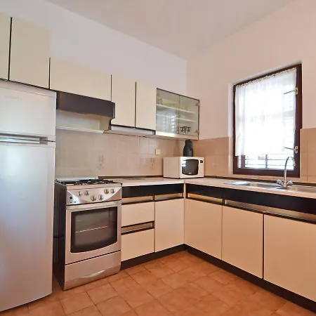 Appartement Micic By Interhome